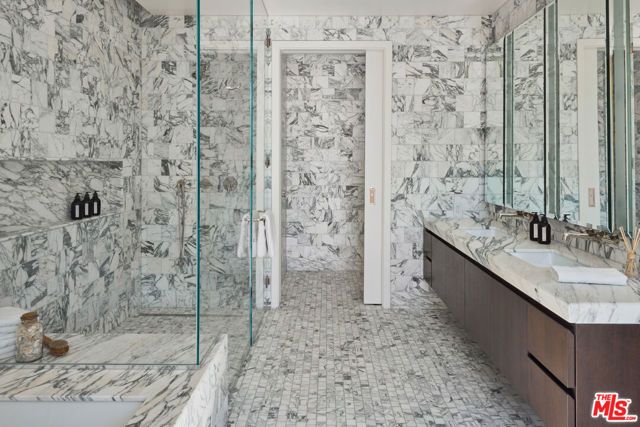 8420 W Sunset Boulevard 608, West Hollywood, CA 90069
