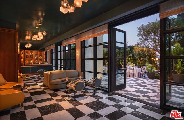8420 W Sunset Boulevard 608, West Hollywood, CA 90069
