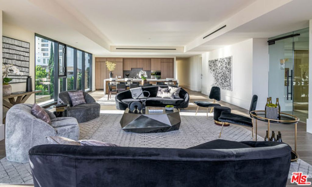 8420 W Sunset Boulevard 608, West Hollywood, CA 90069