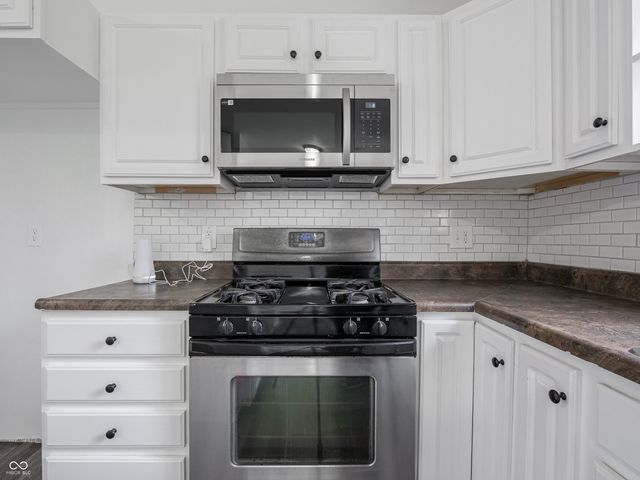 7639 Hoyt Avenue, Indianapolis, IN 46239