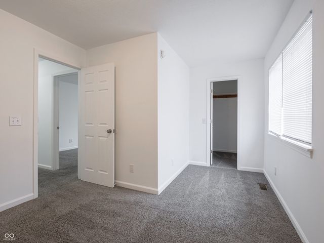 7639 Hoyt Avenue, Indianapolis, IN 46239