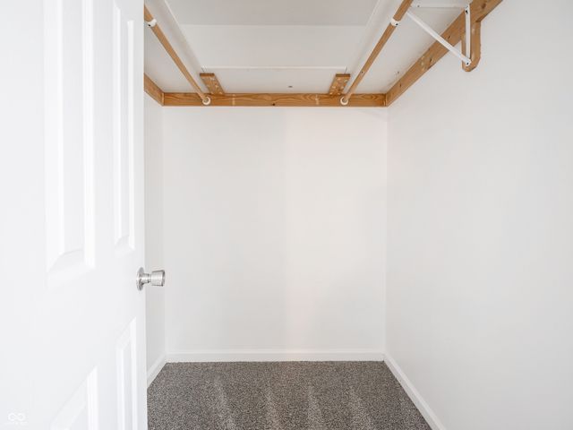 7639 Hoyt Avenue, Indianapolis, IN 46239