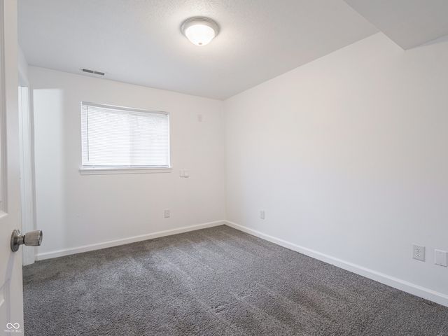 7639 Hoyt Avenue, Indianapolis, IN 46239