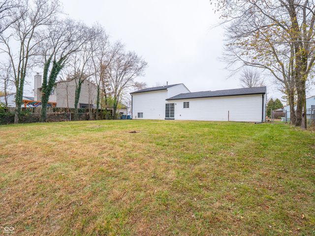 7639 Hoyt Avenue, Indianapolis, IN 46239