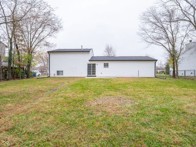 7639 Hoyt Avenue, Indianapolis, IN 46239