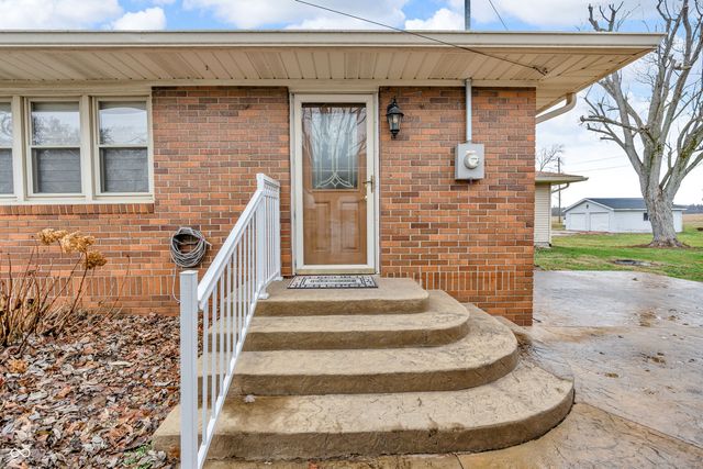 1485 E Us Highway 40, Brazil, IN 47834