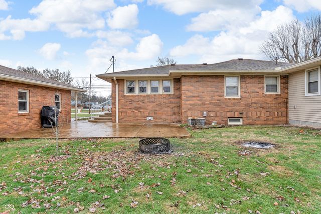 1485 E Us Highway 40, Brazil, IN 47834