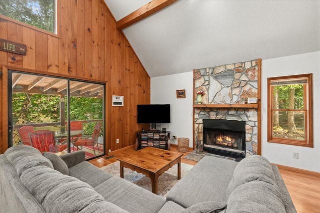 126 Addle Way, Ellijay, GA 30540