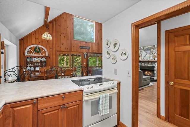 126 Addle Way, Ellijay, GA 30540