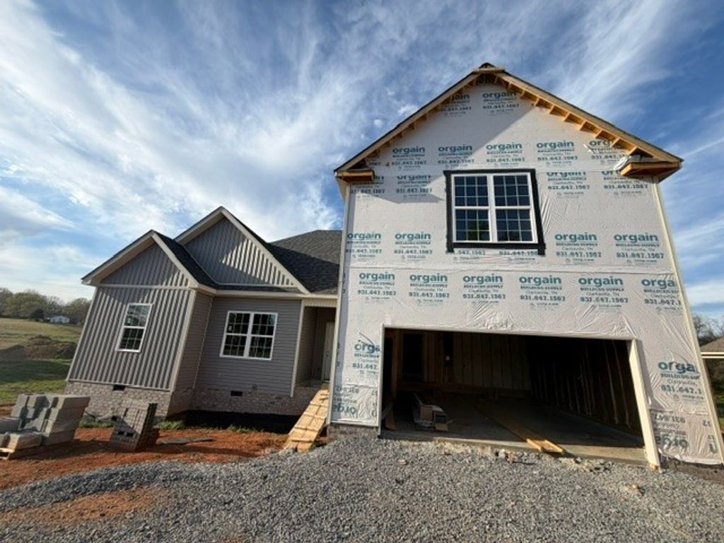 4005 Sweet Home Rd, Pleasant View, TN 37146