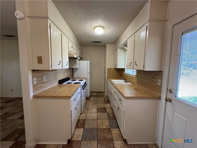 1203 Willow Springs Road, Killeen, TX 76549