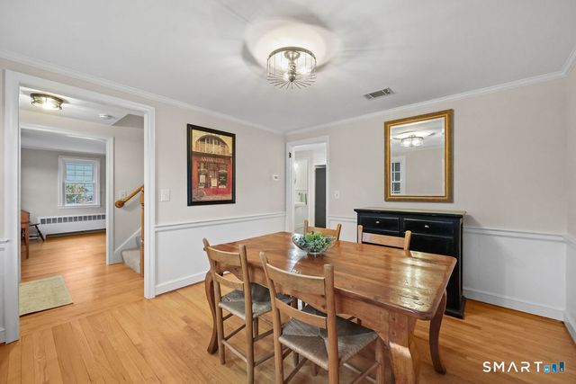 33 Trotwood Drive, West Hartford, CT 06117