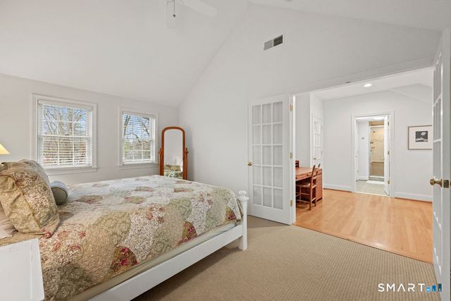 33 Trotwood Drive, West Hartford, CT 06117