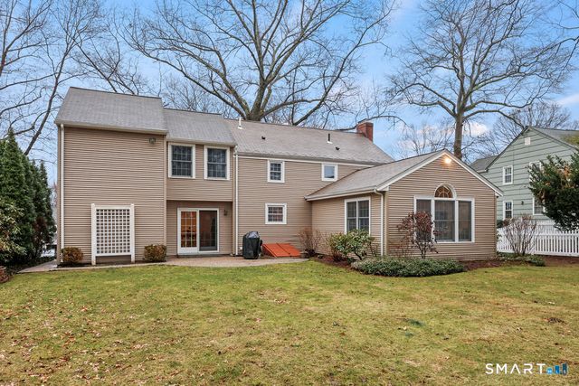 33 Trotwood Drive, West Hartford, CT 06117