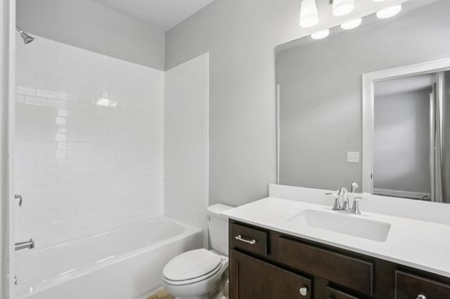 3899 Glenview Club Lane, Duluth, GA 30097