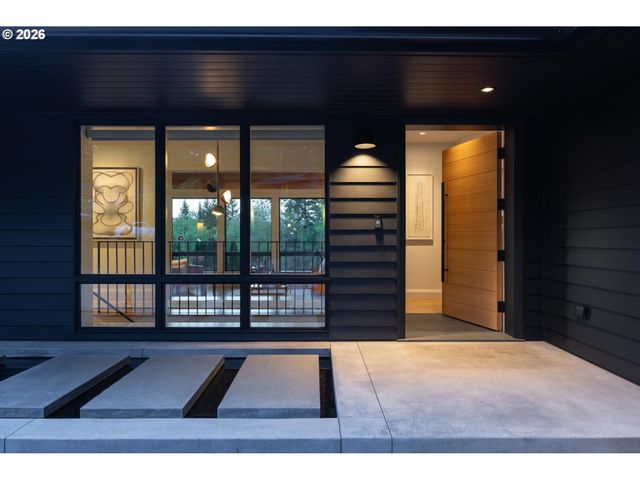 2627 PARK Rd, Lake Oswego, OR 97034
