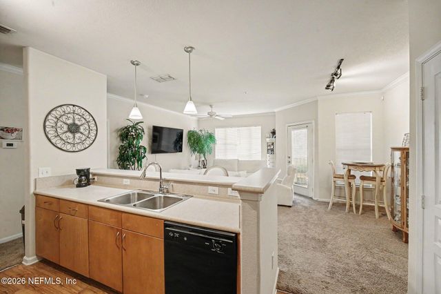 8290 GATE Parkway W 1410, Jacksonville, FL 32216
