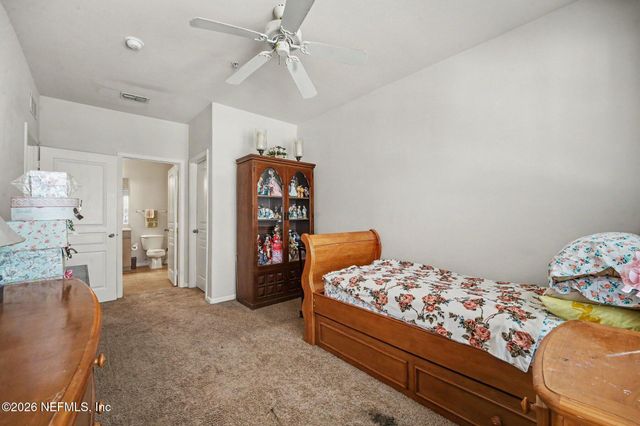 8290 GATE Parkway W 1410, Jacksonville, FL 32216