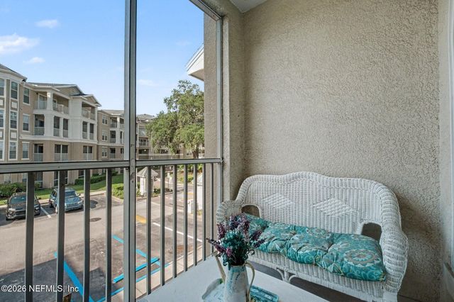 8290 GATE Parkway W 1410, Jacksonville, FL 32216