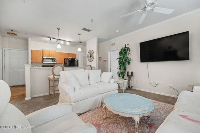 8290 GATE Parkway W 1410, Jacksonville, FL 32216