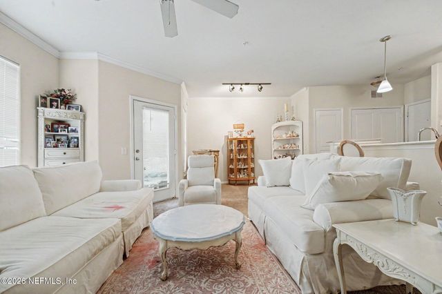 8290 GATE Parkway W 1410, Jacksonville, FL 32216
