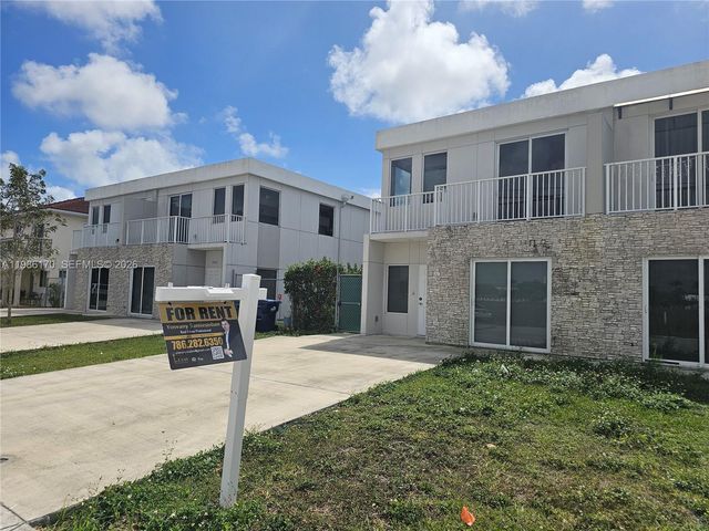 13660 SW 260th St, Homestead, FL 33032