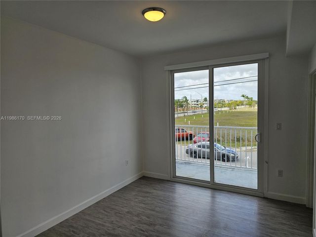 13660 SW 260th St, Homestead, FL 33032