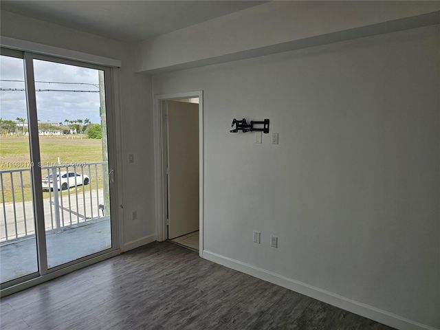 13660 SW 260th St, Homestead, FL 33032