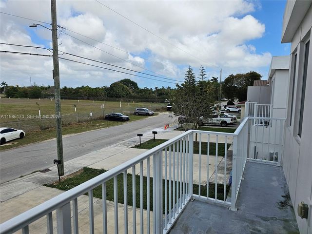 13660 SW 260th St, Homestead, FL 33032