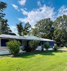 491 E Sherwood Drive, Livingston, TX 77351