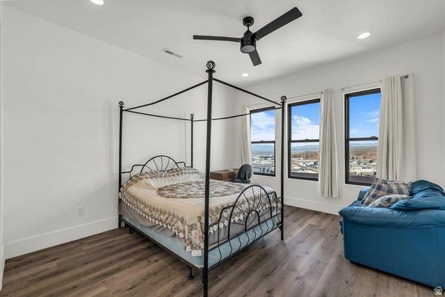 927 N GRAND HEIGHTS DR, St. George, UT 84770