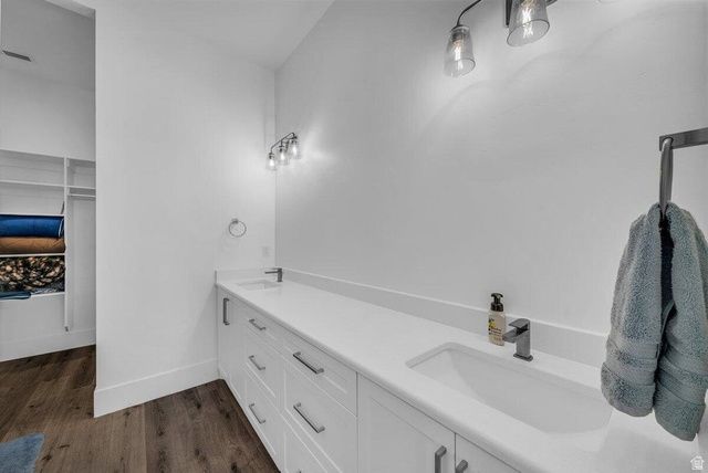 927 N GRAND HEIGHTS DR, St. George, UT 84770