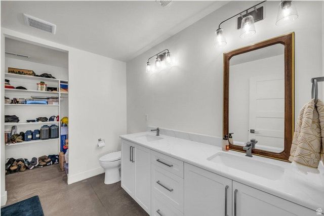 927 N GRAND HEIGHTS DR, St. George, UT 84770