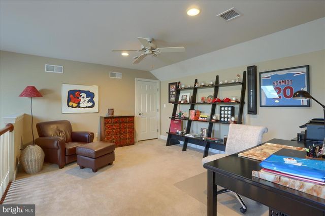 504 NURSERY DR S, Mechanicsburg, PA 17055