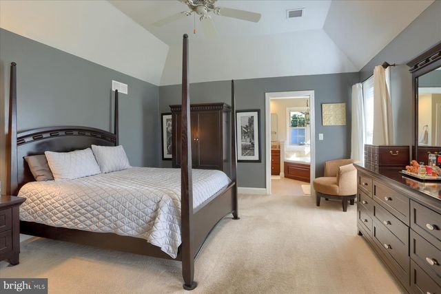 504 NURSERY DR S, Mechanicsburg, PA 17055