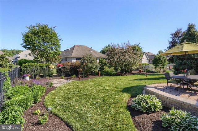 504 NURSERY DR S, Mechanicsburg, PA 17055