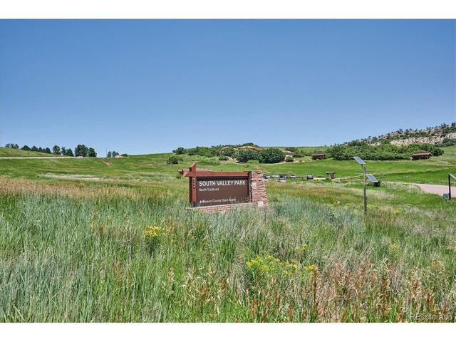 7 Vinca, Littleton, CO 80127