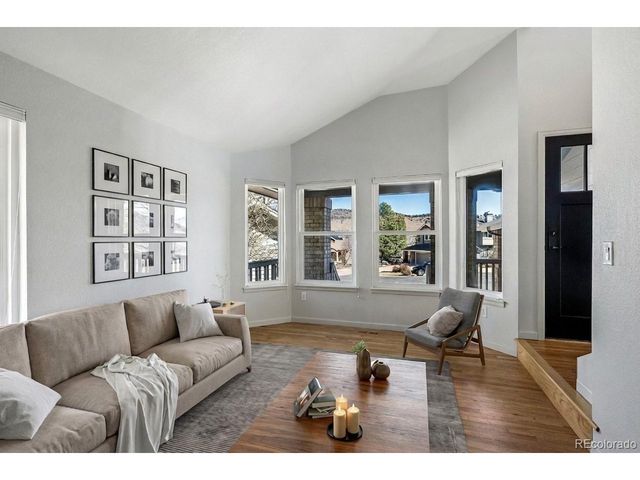 7 Vinca, Littleton, CO 80127