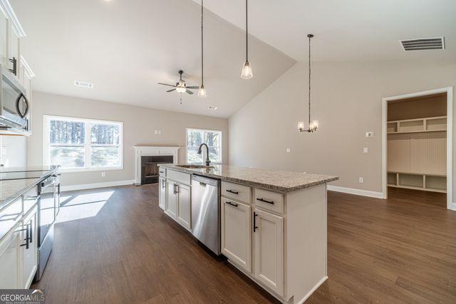 1217 Lew Drive, Monroe, GA 30655