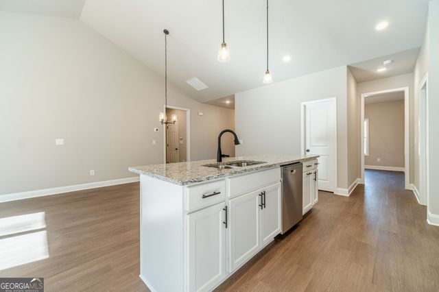 1217 Lew Drive, Monroe, GA 30655