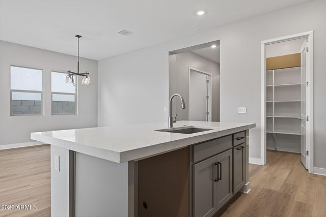 15660 W VOLTAIRE Street, Surprise, AZ 85379