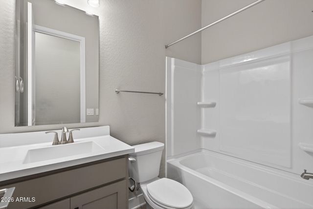 15660 W VOLTAIRE Street, Surprise, AZ 85379