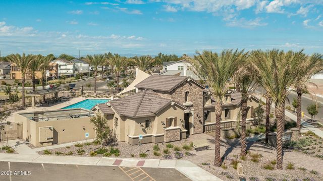 15660 W VOLTAIRE Street, Surprise, AZ 85379