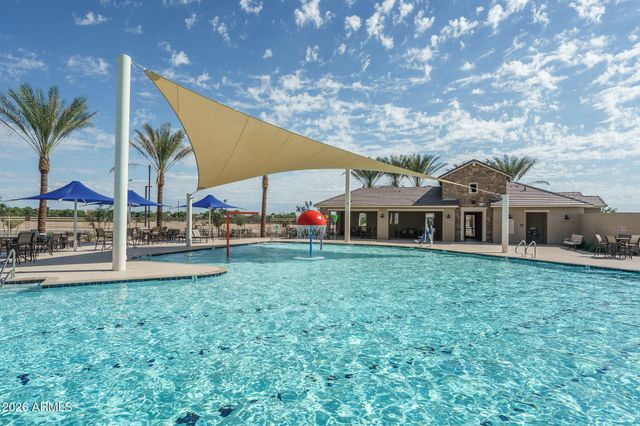 15660 W VOLTAIRE Street, Surprise, AZ 85379