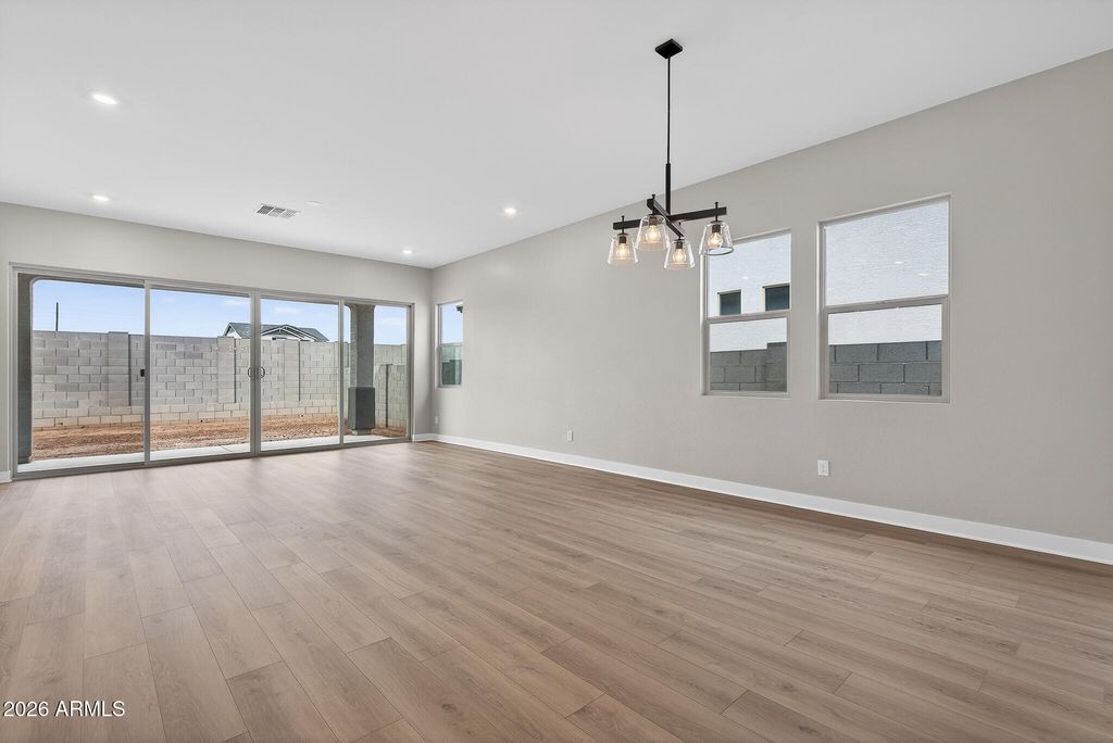 15660 W VOLTAIRE Street, Surprise, AZ 85379 — photo 2