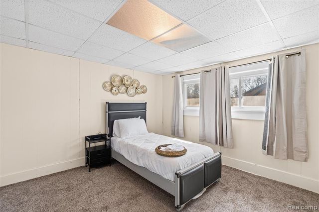 911 E 7th Street, Flint, MI 48503