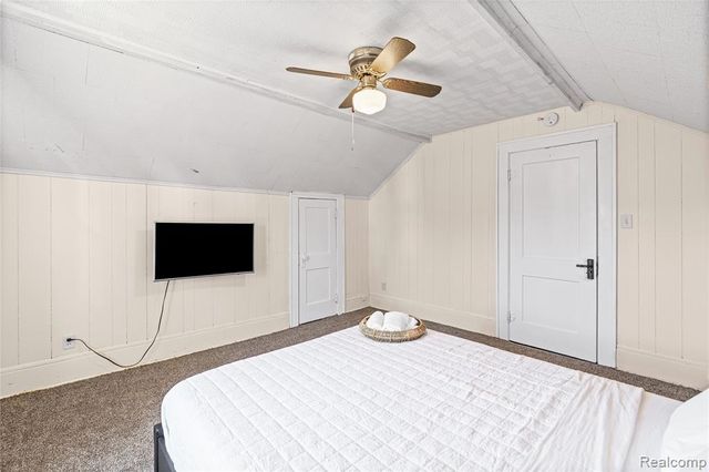 911 E 7th Street, Flint, MI 48503