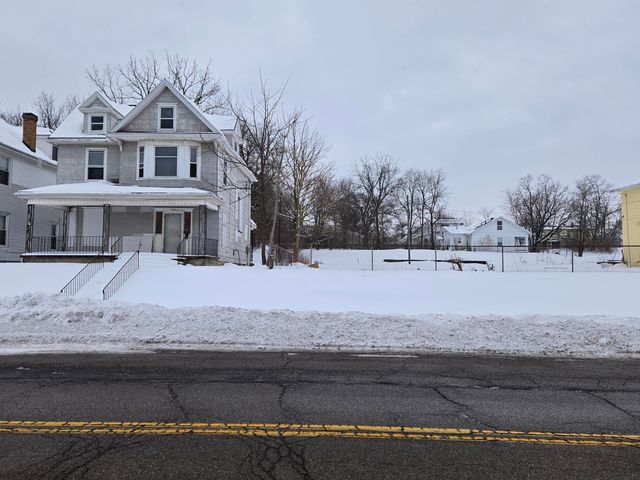 727 W High Street 727 W High Street, Springfield, OH 45506