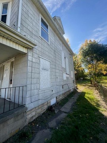 727 W High Street 727 W High Street, Springfield, OH 45506