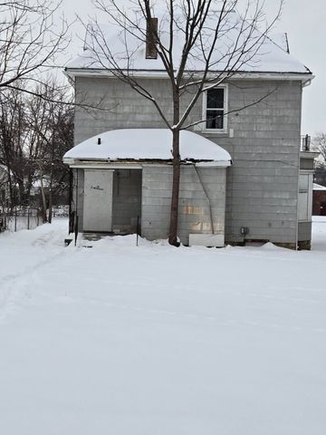 727 W High Street 727 W High Street, Springfield, OH 45506